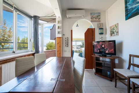 Living room, River view, Sea view, Sea view