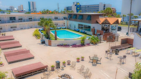 Property building, Pool view, Swimming pool