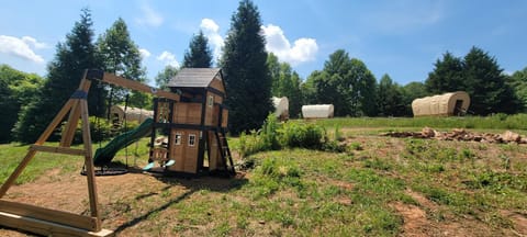 Covered Wagons Hill Camp - WAGON 2 Tienda de lujo in Caldwell