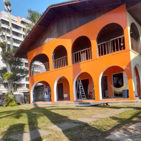 Hostel Casarão do Surf Vacation rental in Bertioga