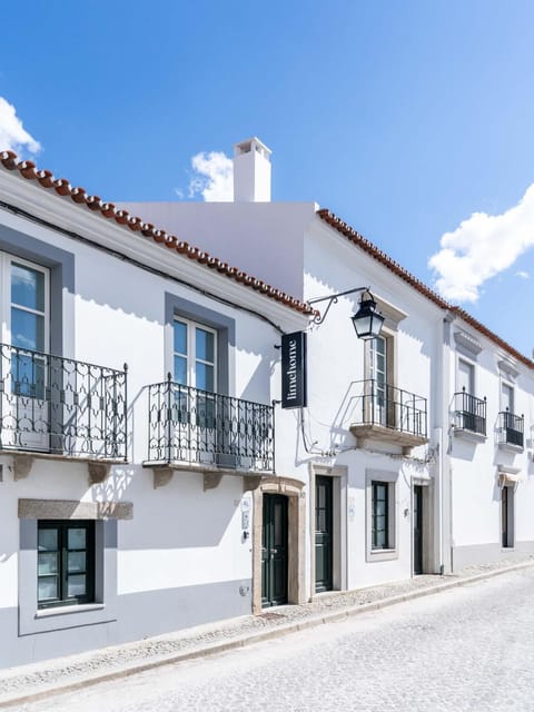 Property building, Neighbourhood, Street view