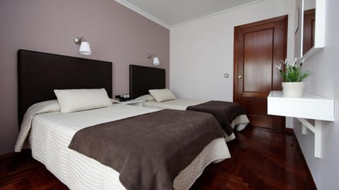 Hotel City Express Comercio Hotel in Pontevedra