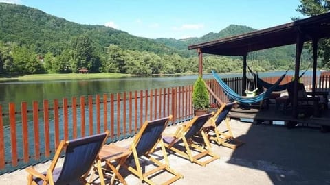 Vila Vitezov Mir - Drina Apartment hotel in Zlatibor District, Serbia