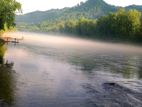 Vila Vitezov Mir - Drina Apartment hotel in Zlatibor District, Serbia