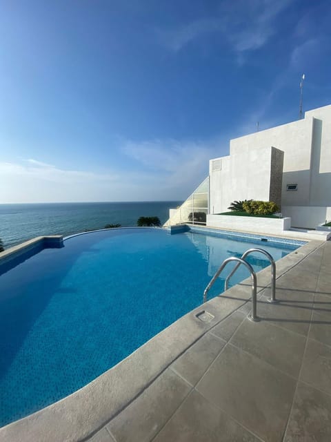 Pool view, Sea view, Swimming pool