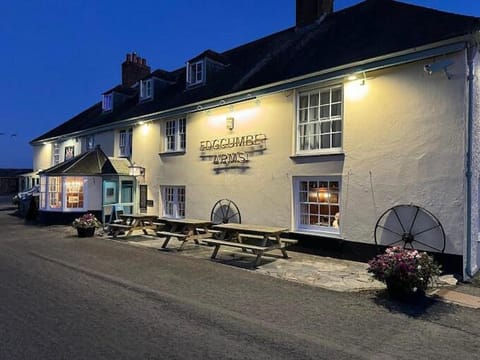 The Edgcumbe Arms Hotel in Plymouth