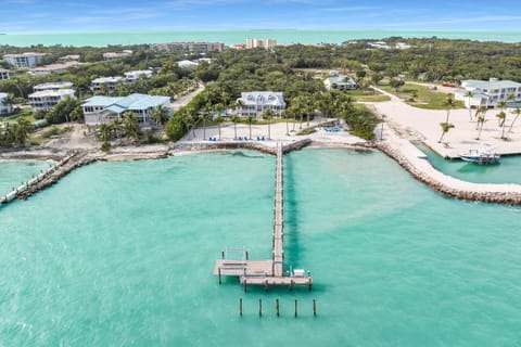 Pineapple Beach Casa in Plantation Key