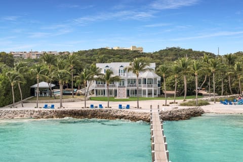 Pineapple Beach Casa in Plantation Key