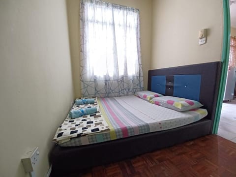 Homestay Bajet KK UA1 First Floor 2 Rooms 1 Aircond Apartment in Kota Kinabalu