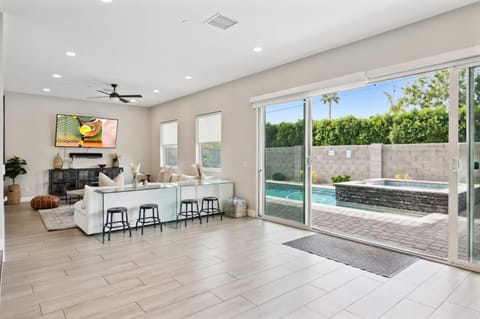 Lavish Luxuries in Old Town House in Scottsdale