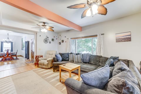 Near Saugatuck Dunes Pet-Friendly Fennville Home! Haus in Fennville