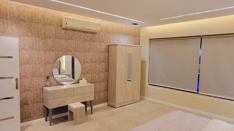 مجمع النخبه شاليه غيم 5 بغرفة نوم Chalet in Riyadh