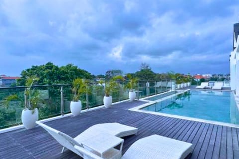 Balcony/Terrace, Pool view