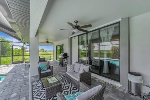 Villa Florina at Cape! waterfront pool home Villa in Cape Coral