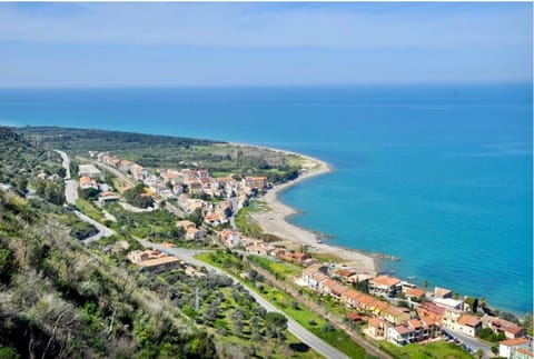 Nearby landmark, Natural landscape, Beach