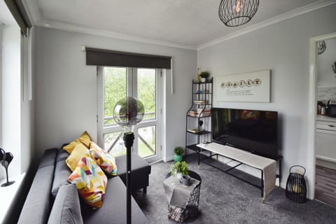 Stylish Clydebank apartment near Glasgow Apartment in Scotland