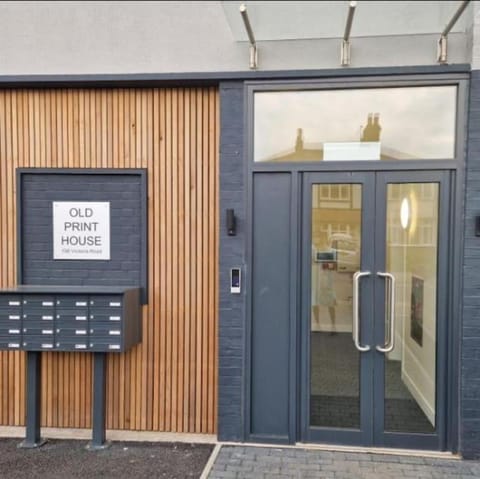 Property building, Facade/entrance