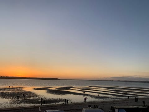 Sandbanks, Poole Harbour Apartment in Poole