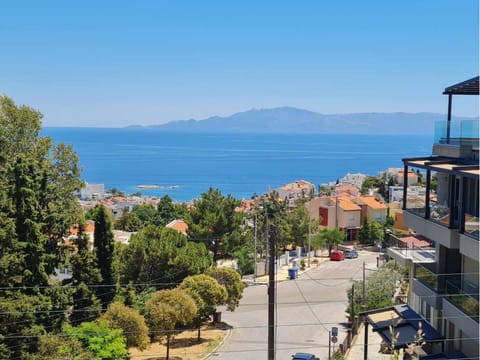 Neighbourhood, Natural landscape, Sea view, Street view, Location