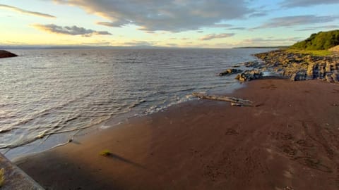 Nearby landmark, Natural landscape, Beach