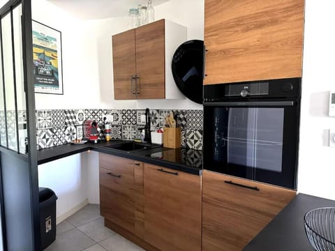 ღ Imola - Spacieux, Terrasse & Wifi Fibre Apartment in La Rochelle