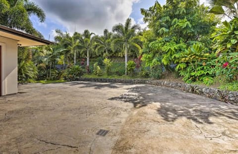 Beaches and Kona Town Ideal Location Gated Villa in Holualoa