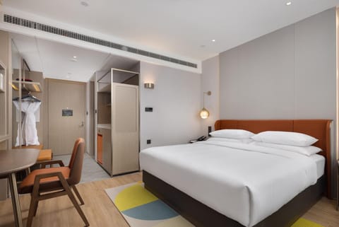 Home2 Suite by Hilton Hangzhou East Railway Station Hotel in Hangzhou