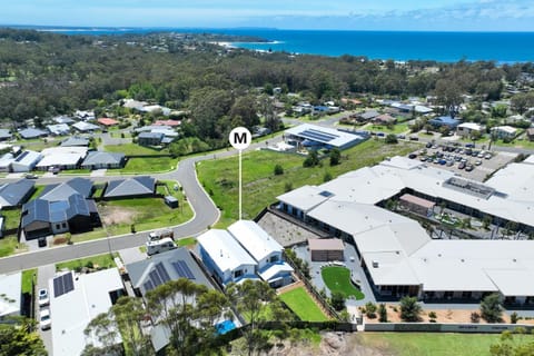 Igloo - Whole House House in Mollymook