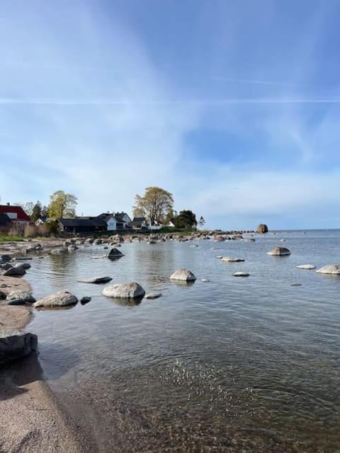 Summerhouse only few m from the sea, with sauna! Apartment in Harju County, Estonia