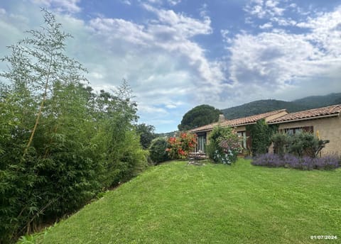 Spring, Day, Natural landscape, Garden, Garden view, Mountain view