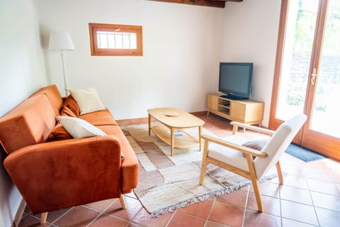 Living room, Seating area, Garden view