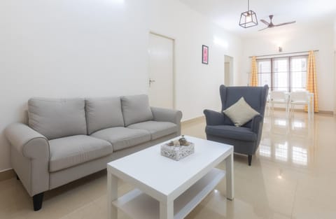 Cozy Nook 3BHK Virugambakkam Apartment in Chennai