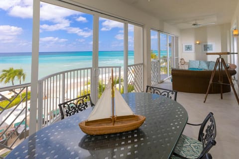 Day, View (from property/room), Balcony/Terrace, Beach, Sea view