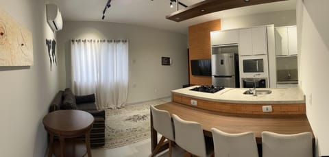 TV and multimedia, Kitchen or kitchenette, Living room, Dining area, minibar