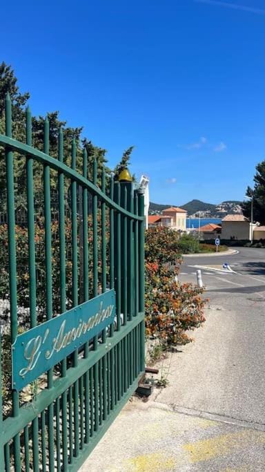 Magnifique appt T2 avec Piscine Apartment in La Ciotat