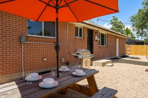 BBQ facilities, Balcony/Terrace