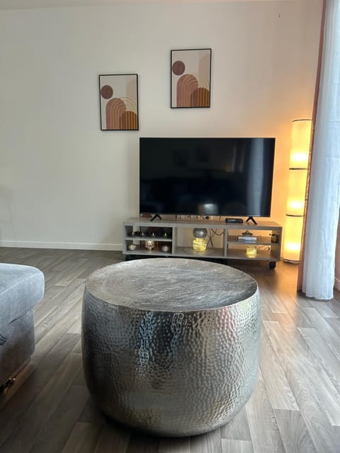 Superbe appartement Apartment in Aubervilliers