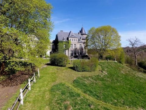 Property building, Spring, Day, Natural landscape, Garden, Garden view, Landmark view