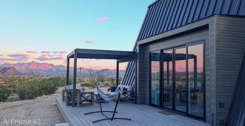 Stardust Big Bend Luxury A-Frame#1 with a fab view Apartment in Big Bend National Park