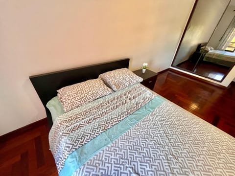 Quarto boa localização com cozinha e casa de banho Apartment in Costa da Caparica