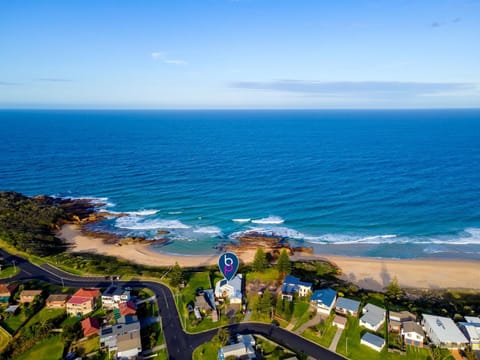 3 Dickinson Avenue House in Bermagui