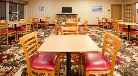 Holiday Inn Express Munising-Lakeview Hotel Hotel in Munising