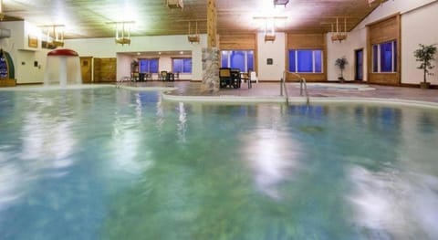 Holiday Inn Express Munising-Lakeview Hotel Hotel in Munising