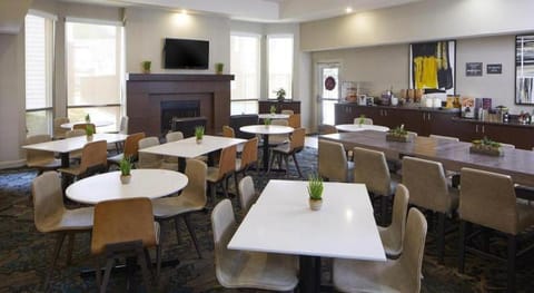 Residence Inn Atlanta Airport North/Virginia Avenue Hotel in Hapeville