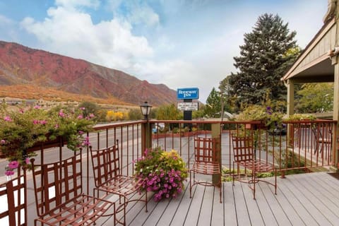 Rodeway Inn Hotel in Glenwood Springs