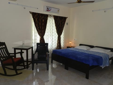 Aldrin Guest House Bed and Breakfast in Canacona