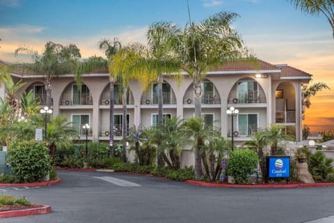 Comfort Inn Escondido San Diego North County Hotel in Escondido Village