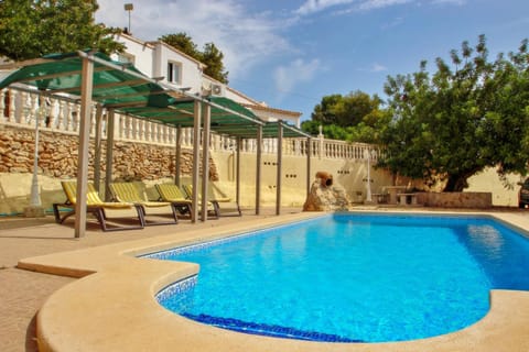 Estrelizia - pretty holiday property with garden and private pool in Calpe Villa in Calp