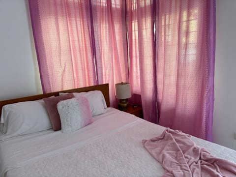 Techas Mansion Guesthouse Bed and Breakfast in Praia