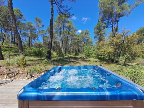 Natural landscape, Hot Tub